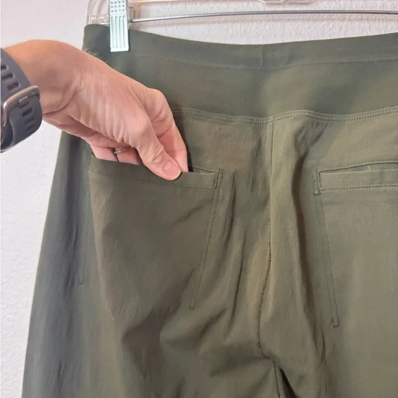 ATHLETA ‘Trekkie North’ tech joggers - Picture 13 of 17